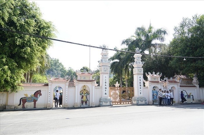 Anh-tin-bai